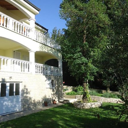 Apartmani Ban Омишаль Экстерьер фото